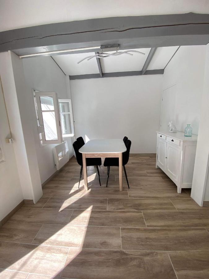 Maison Bord De Lac De Charmes Bannes  Esterno foto